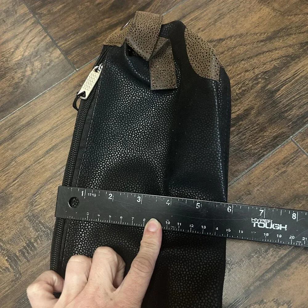 Manscaped The Shed Mens Premium Quality Toiletry Bag Leather Travel /Storage NWT